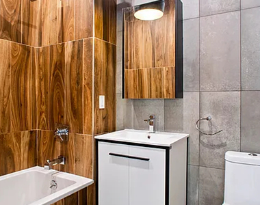 1461 Gates Ave - Photo Thumbnail 3