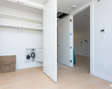 280 Meeker Ave - Photo Thumbnail 13
