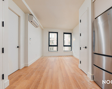 130 Hope St - Photo Thumbnail 1