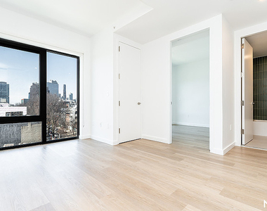 527 Grand Ave - Photo Thumbnail 1