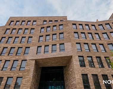 130 Hope St - Photo Thumbnail 10