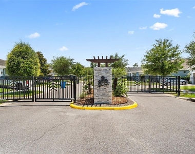 11502 Tanner Ridge Place - Photo Thumbnail 4