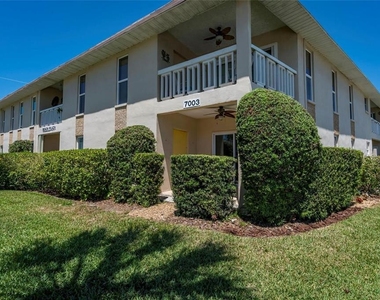 7003 Sunset Way - Photo Thumbnail 2