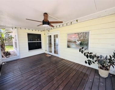 11537 63rd Avenue - Photo Thumbnail 24
