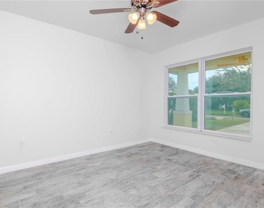 6235 S Adelia Avenue - Photo Thumbnail 21