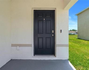 13576 Whiskey Daisy Drive - Photo Thumbnail 3