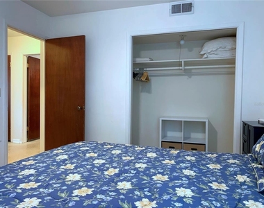1750 Druid Road E - Photo Thumbnail 34