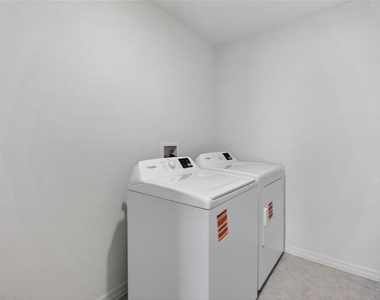 2686 Sw 161st Loop - Photo Thumbnail 35