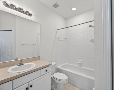 209 Sela Cove Circle - Photo Thumbnail 20