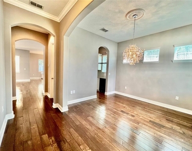 7516 S Trask Street - Photo Thumbnail 2