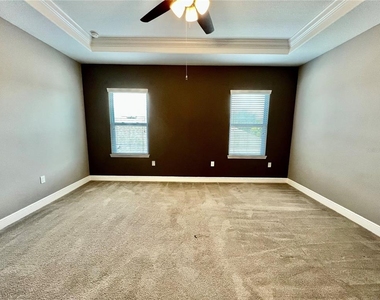 7516 S Trask Street - Photo Thumbnail 17