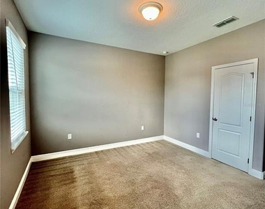 7516 S Trask Street - Photo Thumbnail 33
