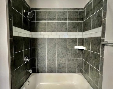 7516 S Trask Street - Photo Thumbnail 31