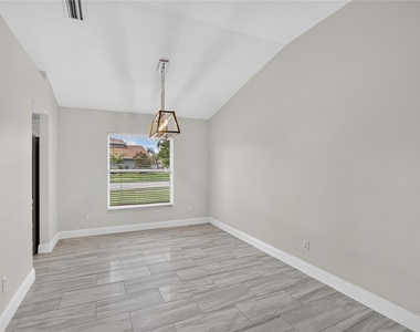 1434 Hatcher Loop Drive - Photo Thumbnail 44