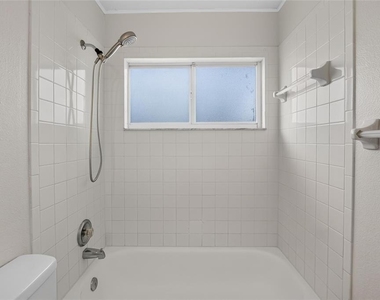 1434 Hatcher Loop Drive - Photo Thumbnail 34