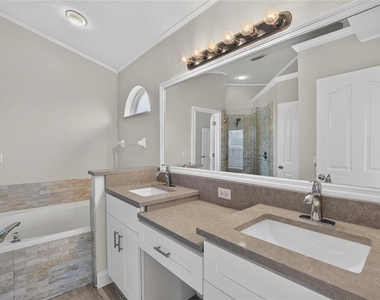 1434 Hatcher Loop Drive - Photo Thumbnail 21