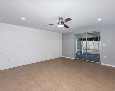 3549 Winder Drive - Photo Thumbnail 14