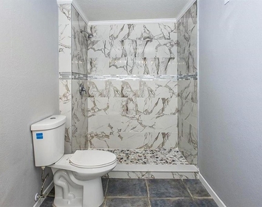 3549 Winder Drive - Photo Thumbnail 10