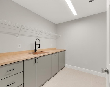 13180 Wellspring Drive - Photo Thumbnail 28