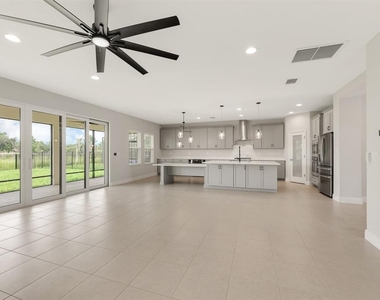 13180 Wellspring Drive - Photo Thumbnail 7