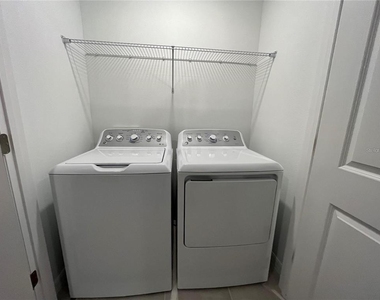 2377 Paravane Way - Photo Thumbnail 20