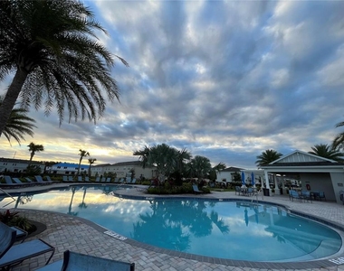 2377 Paravane Way - Photo Thumbnail 24