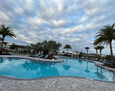 2377 Paravane Way - Photo Thumbnail 25