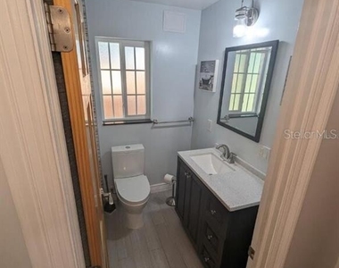 1602 Amberlea Drive S - Photo Thumbnail 9