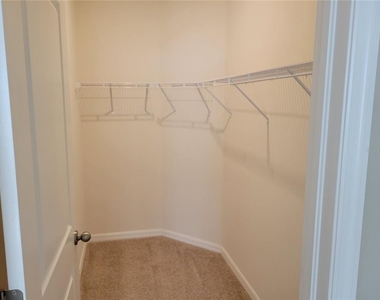 7788 Stonebrook Circle - Photo Thumbnail 19