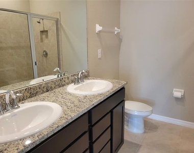 7788 Stonebrook Circle - Photo Thumbnail 20
