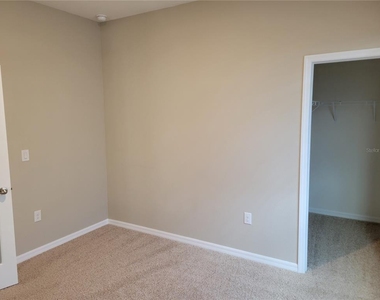 7788 Stonebrook Circle - Photo Thumbnail 15