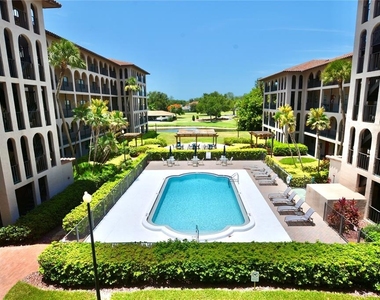 6150 Gulfport Boulevard S - Photo Thumbnail 3