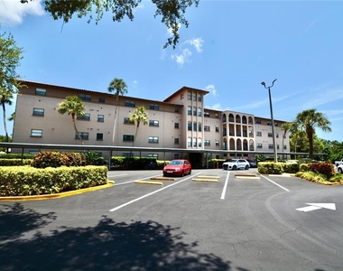 6150 Gulfport Boulevard S - Photo Thumbnail 2