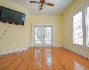 333 S Plant Avenue - Photo Thumbnail 2
