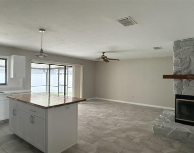 18306 Felspar Way - Photo Thumbnail 6