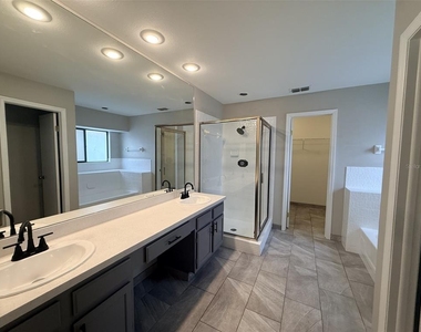 18306 Felspar Way - Photo Thumbnail 11