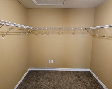 1147 Emerald Hill Way - Photo Thumbnail 35