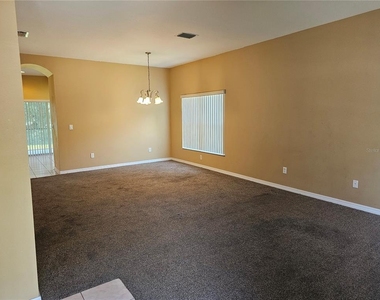 1147 Emerald Hill Way - Photo Thumbnail 5