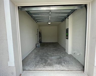 11127 Crescent Deer Drive - Photo Thumbnail 5