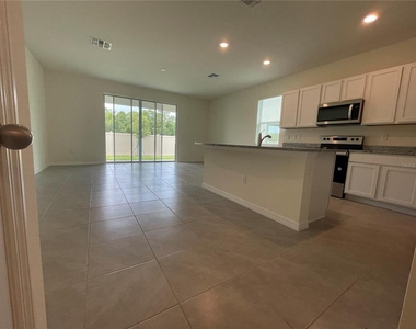 11127 Crescent Deer Drive - Photo Thumbnail 9