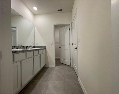 11127 Crescent Deer Drive - Photo Thumbnail 33