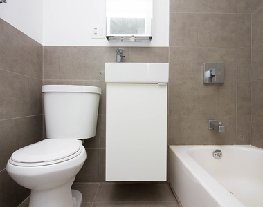 138 St Nicholas Ave - Photo Thumbnail 2