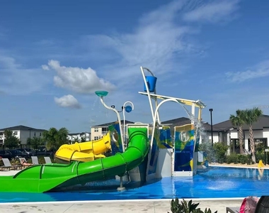 1043 Splash Shot Place - Photo Thumbnail 49