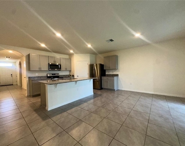 1554 Oak Reserve Drive - Photo Thumbnail 9