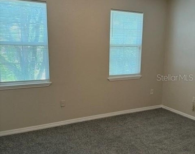 3250 Corona Village Way - Photo Thumbnail 8