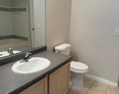 3250 Corona Village Way - Photo Thumbnail 13