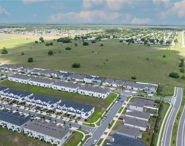 1194 Boardwalk Place - Photo Thumbnail 20