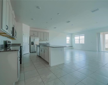 1194 Boardwalk Place - Photo Thumbnail 3
