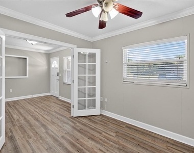 1330 S Shore Drive - Photo Thumbnail 33