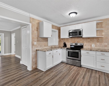 1330 S Shore Drive - Photo Thumbnail 25